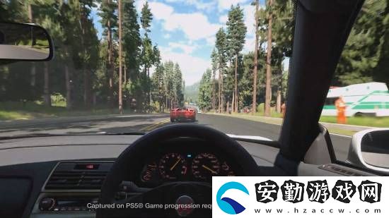 GT賽車免費(fèi)試玩版12.6上線！18輛經(jīng)典車型
