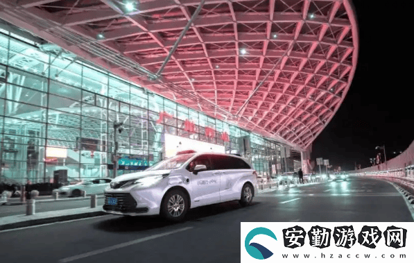 廣州領(lǐng)跑！自動(dòng)駕駛出租車市中心正式上路
