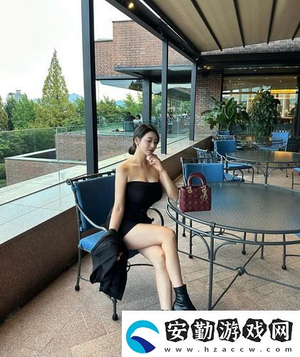 少女偷偷在線觀看免費(fèi)播放電視劇