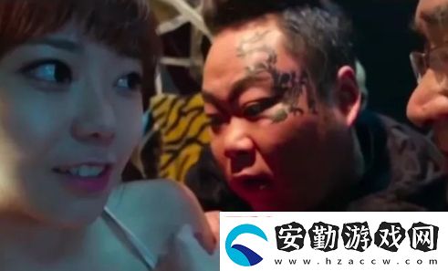 劉飛兒試鏡“跑龍?zhí)住苯巧?></p><p>在直播間里，劉飛兒有時會提及一些娛樂圈的內(nèi)幕故事，但她覺得這些內(nèi)容不適合公開討論，因此并沒有詳細說明。這種神秘感反而激發(fā)了粉絲們的好奇心，紛紛期待她能分享更多有趣的幕后故事。無論是作為模特、游戲主播還是顏值聊天主播，劉飛兒始終保持著真誠的態(tài)度，與粉絲們建立了深厚的情感聯(lián)系。她用自己的經(jīng)歷證明了，在追求夢想的道路上，堅持和選擇同樣重要。</p>            </div>
        </div>
        <div   id=